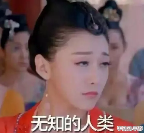 震惊！姬小满流眼泪翻白眼咬铁球图片曝光，引发网友热议与关注，背后究竟隐藏了什么秘密？