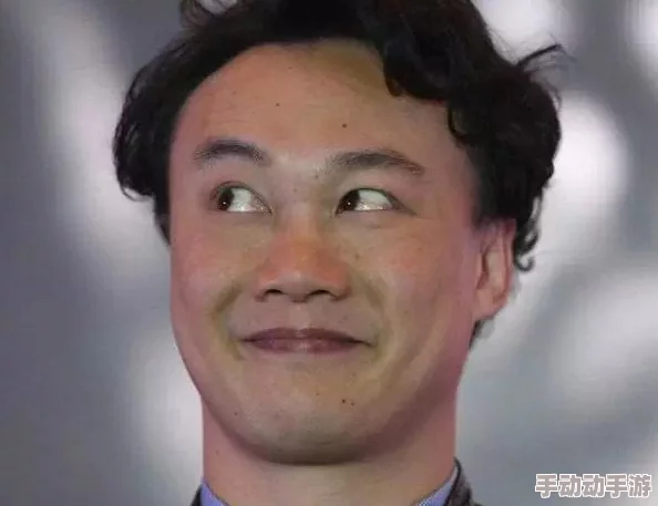 震惊！姬小满流眼泪翻白眼咬铁球图片曝光，引发网友热议与关注，背后究竟隐藏了什么秘密？
