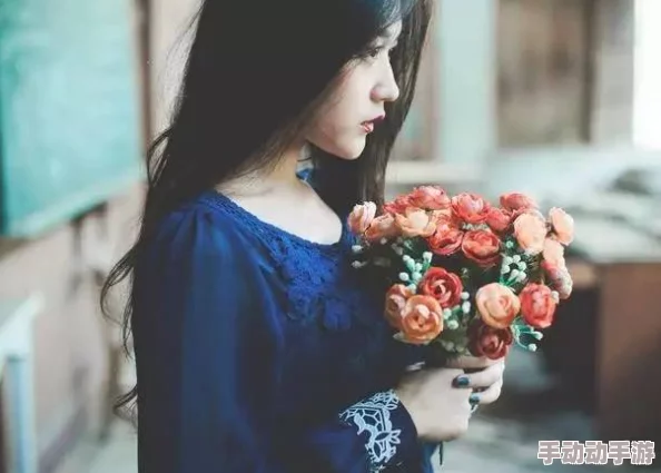 免费美女女同姓恋者的真实故事与情感世界，带你走进她们的生活与爱恋