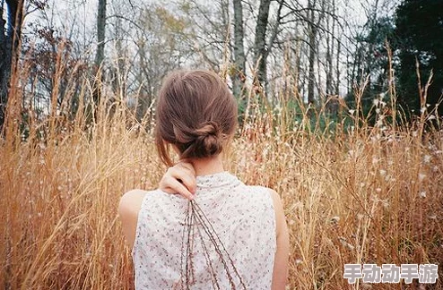 免费美女女同姓恋者的真实故事与情感世界，带你走进她们的生活与爱恋