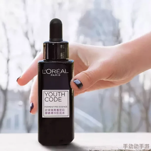 久久亚洲精华国产精华精华液，深层滋养肌肤，效果显著，让人爱不释手的护肤选择