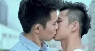 男男Gay洗澡互吃鳮：在亲密关系中，如何通过共享日常活动增进情感联系与信任感