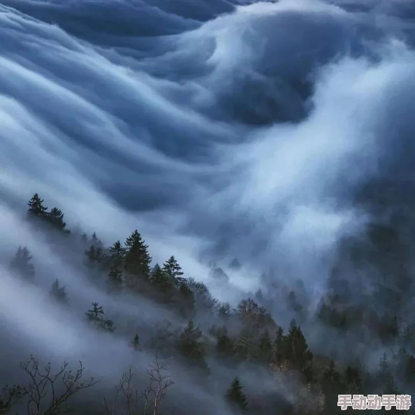 大狙蹭大雷照片：欣赏绝美瞬间，感受天地间的震撼魅力与大自然的壮丽风光