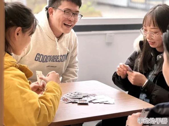 拔萝卜打扑克：一场智力与运气的较量，让人乐在其中的游戏体验