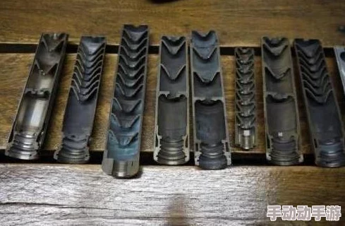 荒野行动策略揭秘：特定枪械，原声出击更显威力，消音器反成累赘之选
