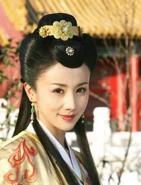 碧血剑手游：揭秘阿九角色潜力，全方位技能属性与培养策略深度剖析