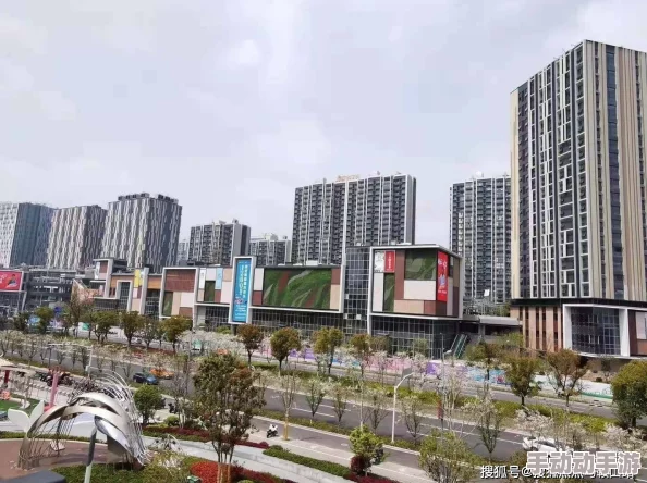 红桃38.47：传闻某知名明星与神秘富豪秘密约会，背后真相引发网友热议！