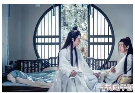 魏无羡缠着腰不让他退出微博，竟因与蓝忘机的甜蜜互动引发粉丝热议！