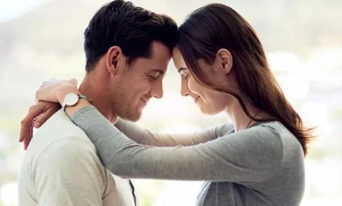 男生女生一起愁愁愁大全免费，网友纷纷表示这种情感共鸣让人倍感亲切，大家的烦恼其实都是相似的