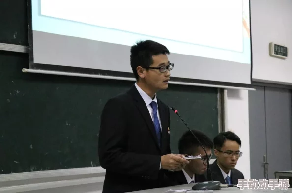 张律渝和吕总三部：探讨两位杰出人物在现代社会中的影响力与贡献的深度分析与研究