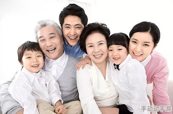老周儿媳妇秦兰：家庭纷争升级，亲情与利益的博弈引发社会关注与讨论