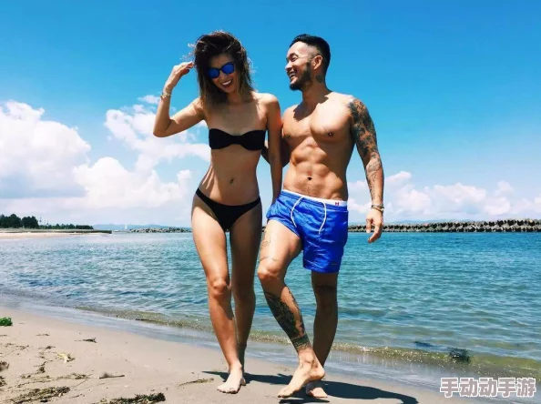婷婷激情五月：传闻她与神秘男友在海边度假，甜蜜互动引发网友热议！