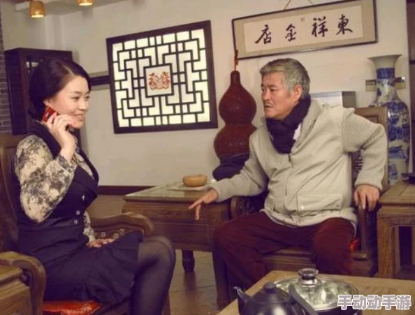 男生和男生一起相嗟嗟，绯闻缠身！知情人士透露两人关系曝光内幕