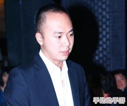 李宗瑞与贝贝二次高潮：探讨其背后的情感纠葛与社会影响的深度分析