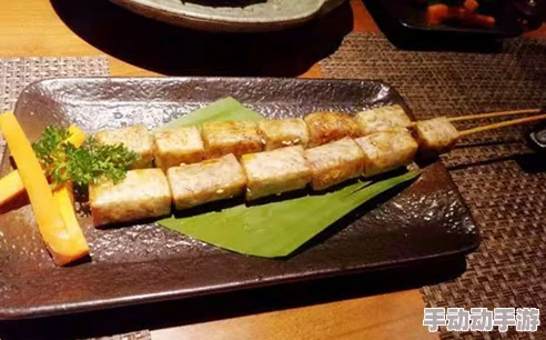 《海角 吃瓜》：聚焦海角地区的特殊风俗与美食文化，揭秘吃瓜背后的故事及其对当地生活的影响