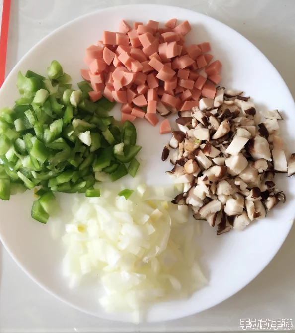 小洞吃火腿还是牛奶：探讨不同饮食选择对健康的影响与营养价值分析