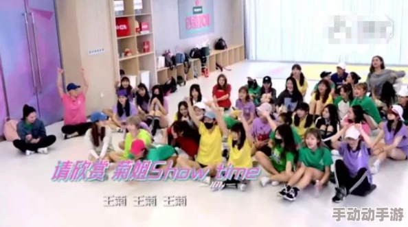 网曝稀缺小U女，网友热议这一新兴模特群体的独特魅力与市场需求，引发时尚界关注与讨论