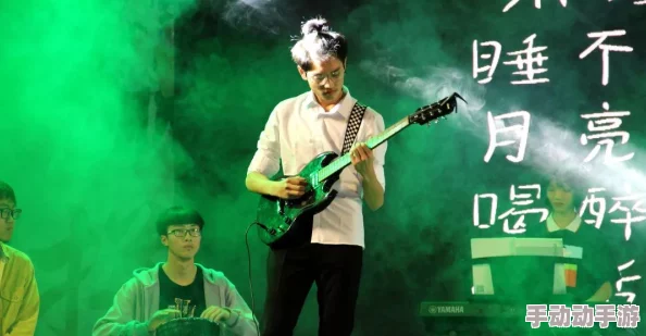 独家揭秘：天天酷跑7月15日倾城盛宴，绝世美人携壕礼震撼登场，限时活动不容错过！