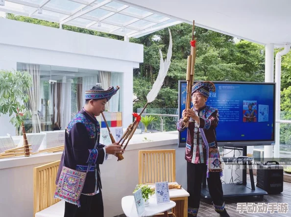 钢铿锵锵锵锵锵锵锵锵：从传统乐器到现代音乐的演变与影响研究——以中国民间音乐为例