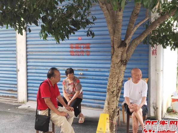 不盖被子打牌生孩子，年轻人生活方式引发热议，如何平衡娱乐与责任成新话题