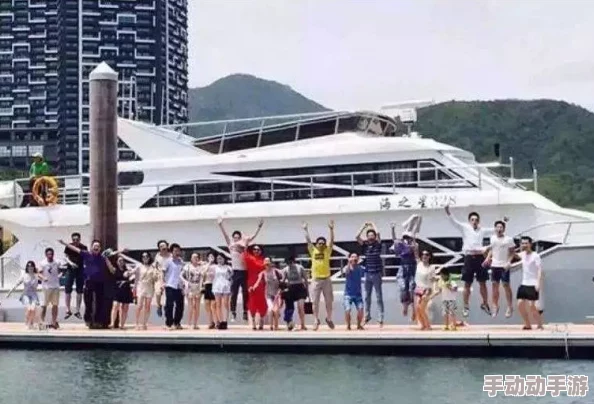 中国男兵gary飞机XXNN，与豪华游艇一起畅游海洋，享受奢华假期生活的完美结合