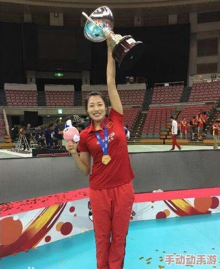 阿尔瓦把卢卡超到说不出话，震惊球迷！赛场上演意外翻盘，冠军悬念再度升级！