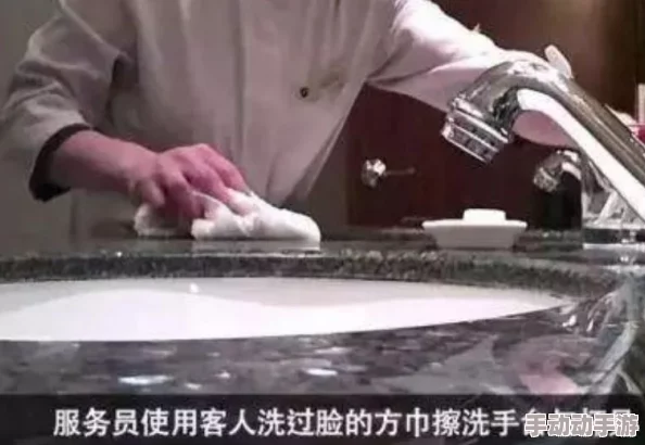 跪下量夏鸣星尺寸，震撼揭露其身世背后的不为人知的秘密，令人热血沸腾！