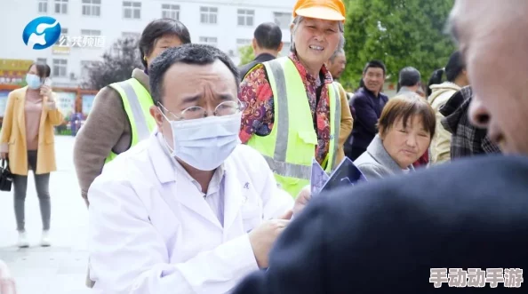 疯批父子骨科：震惊！医院内发生离奇事件，病人意外发现父子医生竟是双重身份的犯罪嫌疑人！