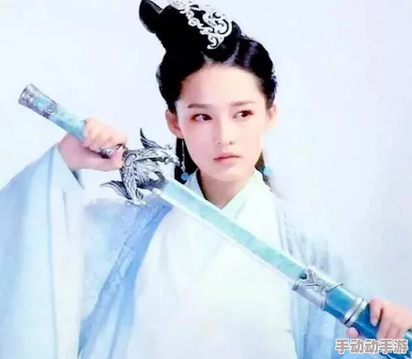 陆雪琪野狗道人三部曲顺序曝光！隐藏情节引发热议，粉丝们疯狂讨论剧情走向！