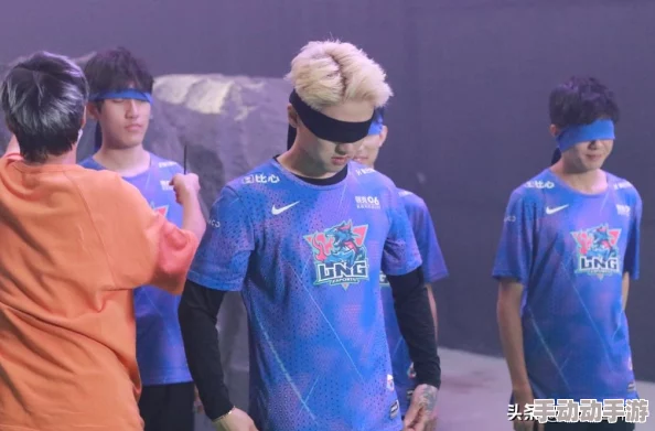 DNF召唤师角色传说武器外观评测：哪款造型最吸引眼球？