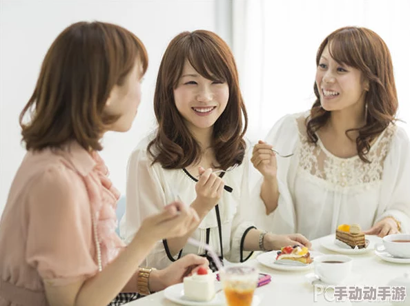 日本沣满胖乎乎BBWBBw：她们的生活方式和饮食习惯引发热议，网友纷纷分享自己的看法与体验！