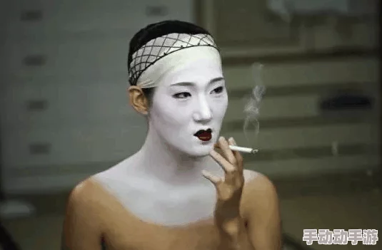 美妇乱人伦翁：揭露背后不为人知的家庭秘密与社会轮理争议，引发网友热议与讨论