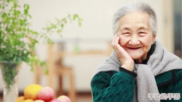 东北老妇xxxxhd：揭示农村养老现状，如何改善老年人生活质量成为社会关注焦点