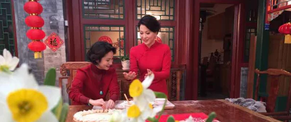 麻花传md0174李蓉蓉新年团圆，欢庆佳节共聚一堂，分享温馨时刻与美好祝福