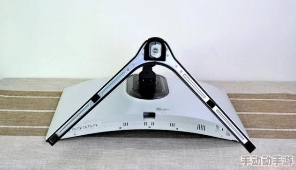 锕铜铜铜铜v27的独特功能介绍：全新升级带来的智能交互体验与多样化应用场景解析