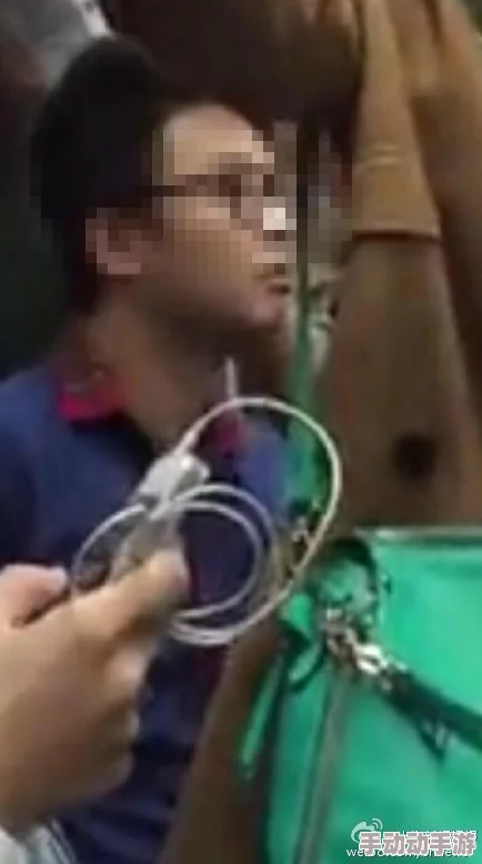 男给女囗交做l视频,网友热议:这种行为是否应该被谴责?社会道德的底线在哪里? 男给女囗交做l视频,网友热议:这种行为是否应该被谴责?社会道德的底线在哪里?