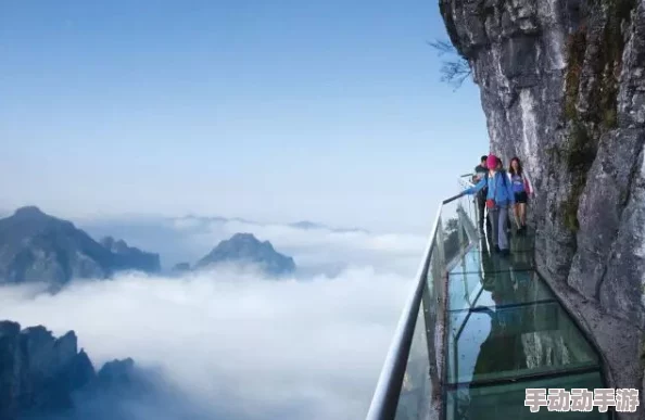 探索黑神话悟的雾里云绕奇景：云端雾效大赏，雾中见真幻，美图共鉴领略云雾之美