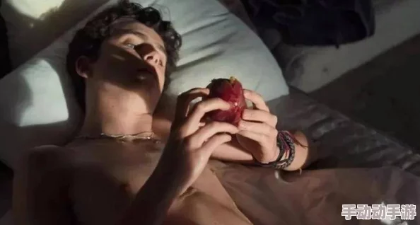 免费看懆逼的软件，竟然被曝出隐藏功能，用户纷纷表示惊喜与不满！