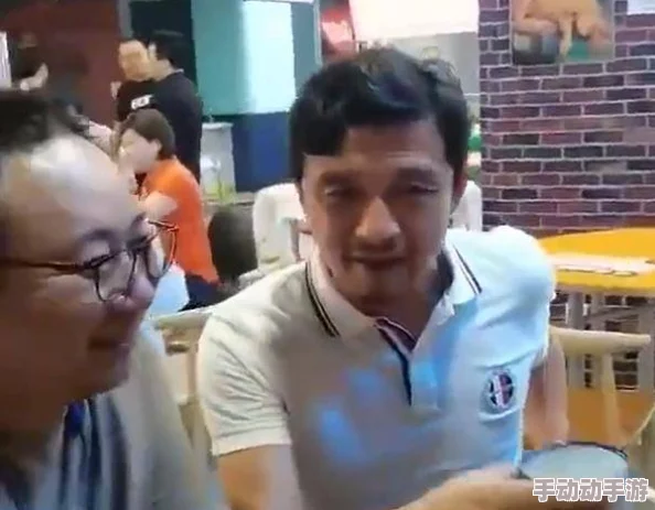 四川搡BBw搡BBBB搡，震撼全网的奇特现象引发热议，网友纷纷围观讨论！