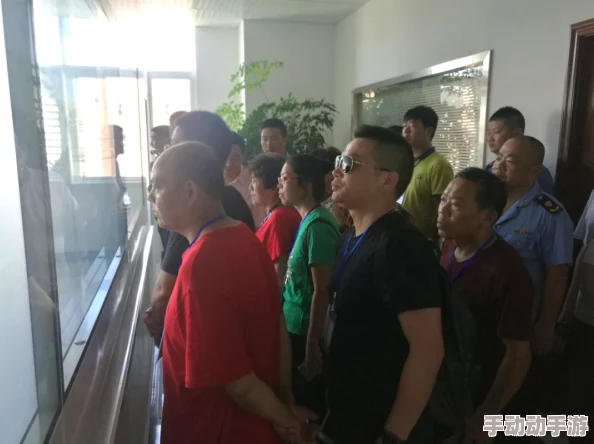 抖阴国产：最新动态揭示平台内容监管加强，用户体验与安全性持续提升，引发广泛关注与讨论