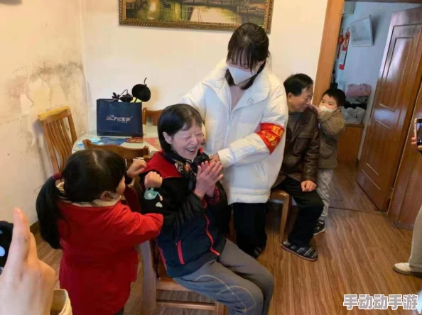 乳揉揉乳涨公嗯揉：近期关于女性健康与身体自我关爱的讨论愈发热烈，引发社会广泛关注与思考