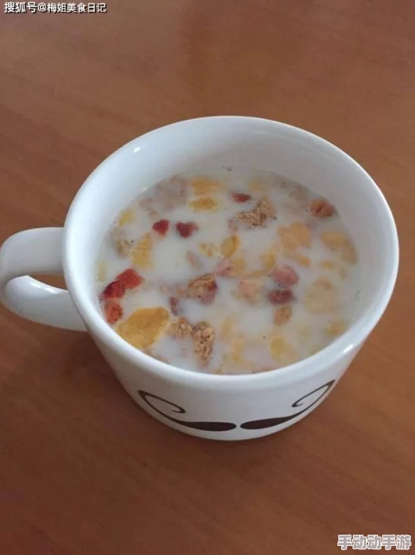 日本三级香港三级人妇三，许多网友认为这部作品在情节和表演上都很有争议，引发了广泛讨论