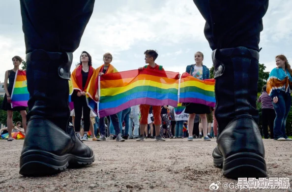 探索多元文化：揭示“gay性视频”背后的故事与社会影响