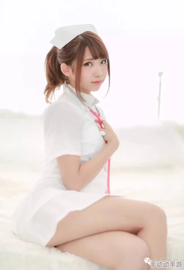 探索护士在日本的生活与工作：沣满身材与高清4K影像的完美结合