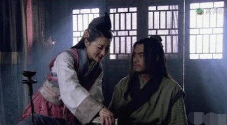 武松与潘金莲之间的爱恨纠葛：紧密关系背后的故事与情感