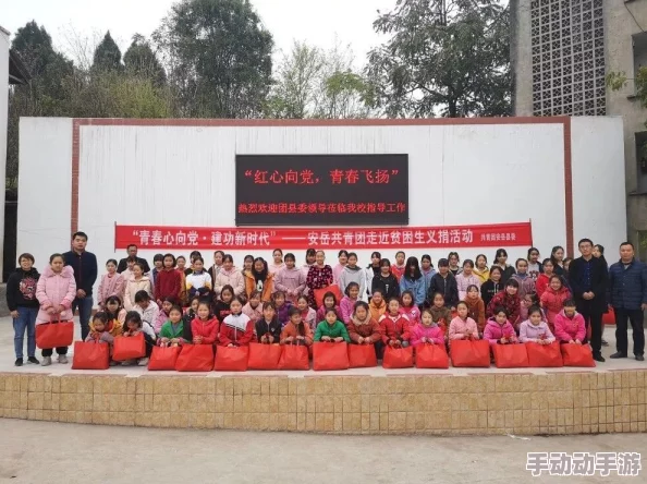 韩国三极青春未删减2000：最新动态引发观众热议，影片内容与情节备受关注，成为讨论焦点