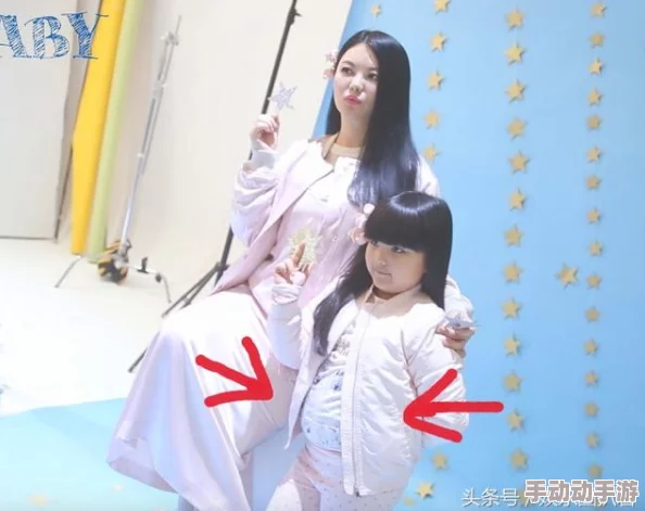 中国美女bbbbbxxxxx：最新动态引发热议，网友纷纷讨论其在时尚界的影响力与个人魅力
