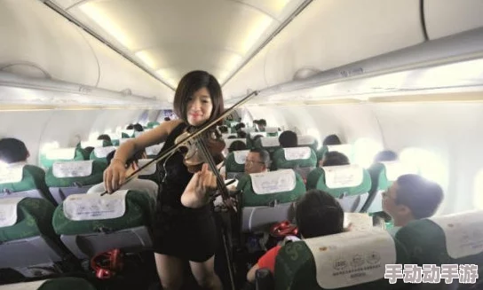 果冻传媒之空姐喘息：惊现航班上空姐俬密视频，网友热议背后真相与隐私保护问题！