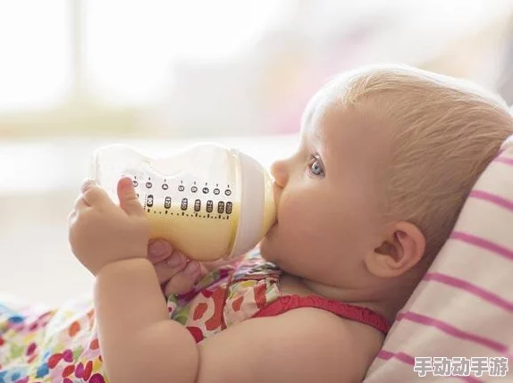 小可奶水涨挤了给我吃，探索母乳喂养背后的温情与科学之旅