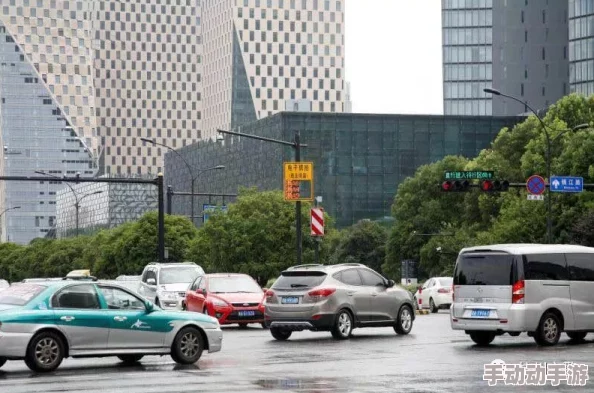 乱h高h公车